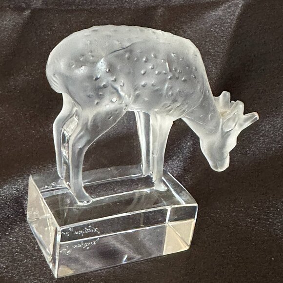 Flawless Lalique Crystal Deer. - Picture 5 of 8